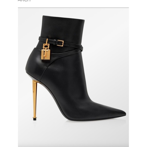Tom Ford Black Leather Pointed Toe Stiletto Heel Ankle Boots Gold Lock Size 39 - Picture 3 of 11
